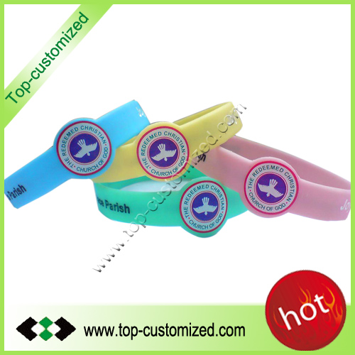 Specifications: Wide Silicone Bracelet Material	10
