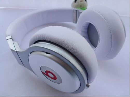 White/black PRO Monster Beats DJ Headphones
