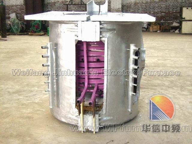 Electric furnace for aluminum melting