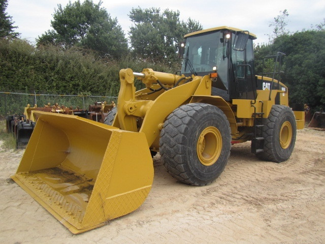 Caterpillar 966G wheel loader