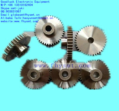 Gear up and down in front scraper of MPM UP2000 standard header