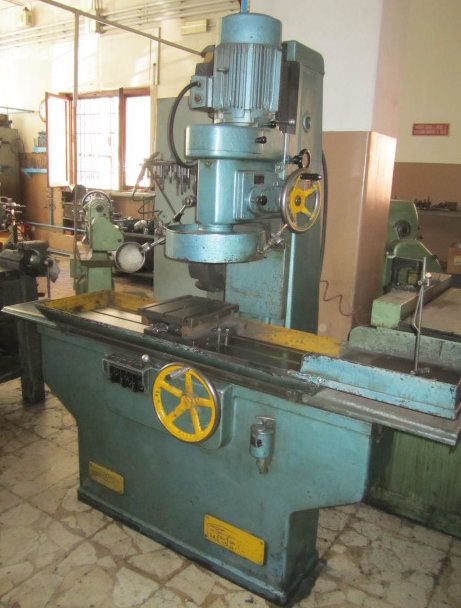 BERCO STCA - SURFACE GRINDER MACHINE