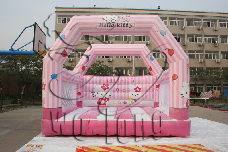 series of  hello kitty theme giant inflatable bouncer