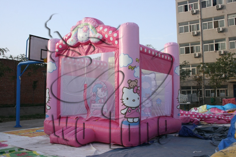 hello kitty theme giant inflatable bouncer