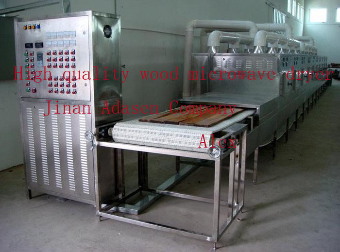 Industrial tunnel type microwave dryer for wood products   
