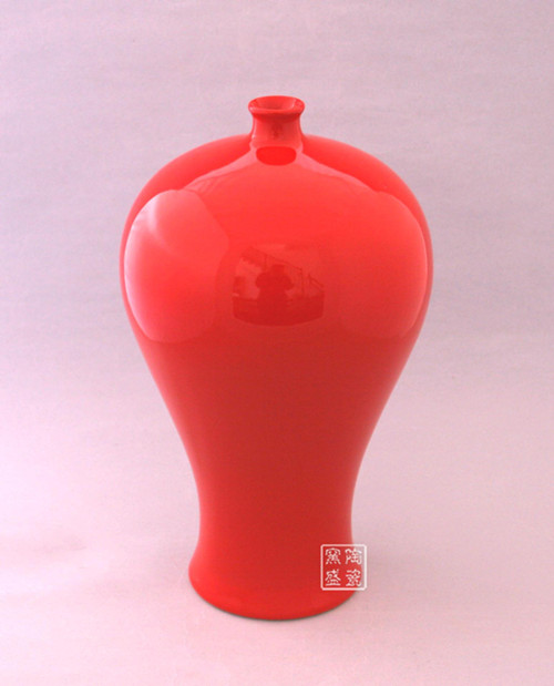 colored glaze porcelain vase