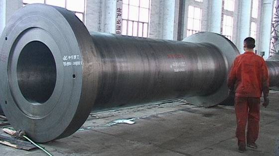 Large Style Hydro Turbine Rotor without Center Bore Forging
