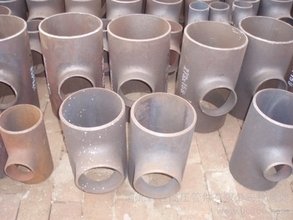 SCH30 alloy seamless tee fitting  |