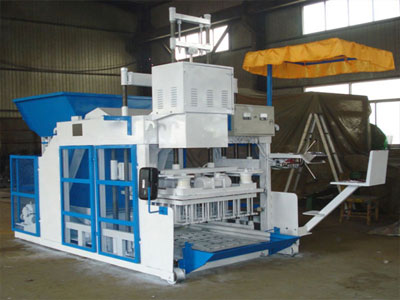 Mobile Concrete Block Machine