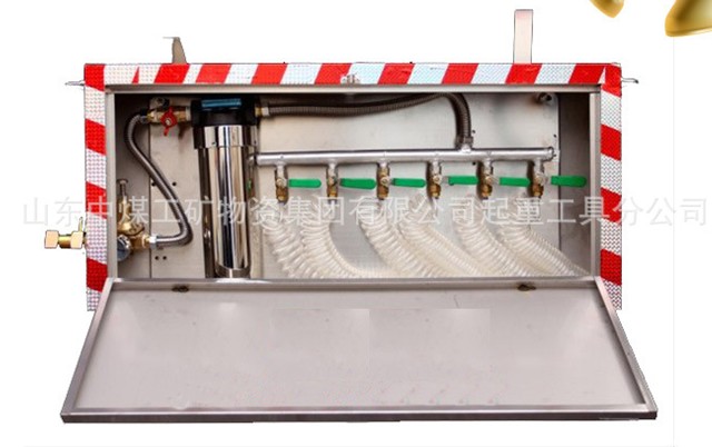 Water supply self-rescue device 