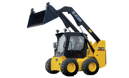 XT760 skid steer loader