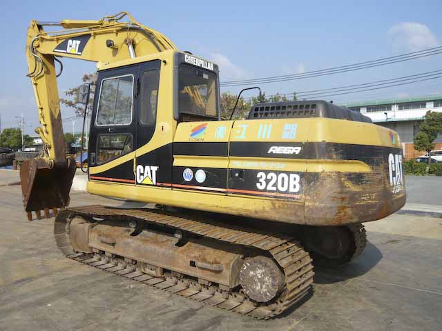 used caterpillar excavators 320B