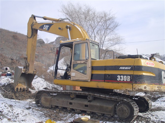 used excavators caterpillar 330B