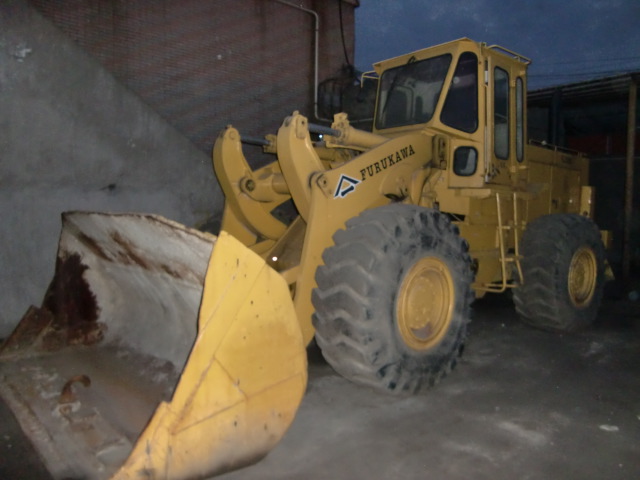 Furukawa FL330 wheel loaders