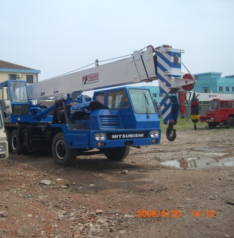 used Tadano mobile cranes TG250E