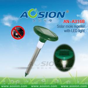 Garden Solar Mole Repeller with LED Lamp