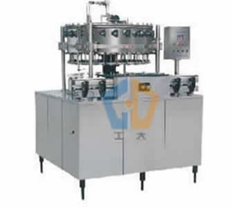 Bottle filling machine with double head