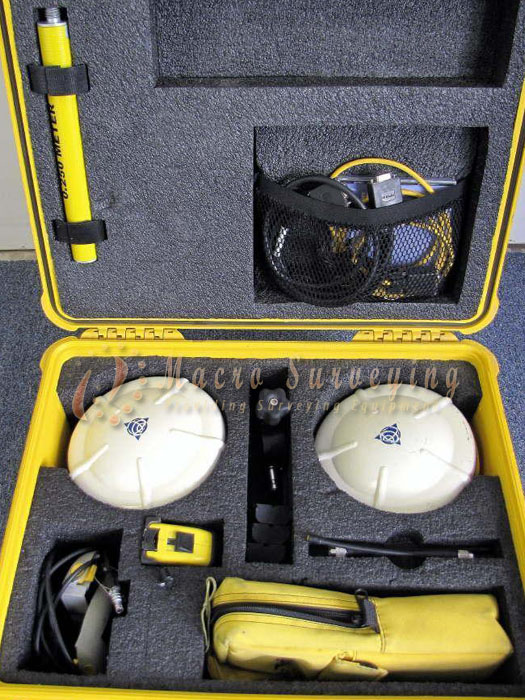 Trimble R8 Model 2 RTK Glonass TSC2 Controller