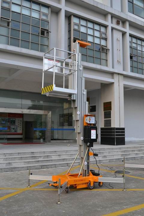 Single Mast Aluminum Lift