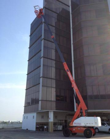 telescopic boom lift