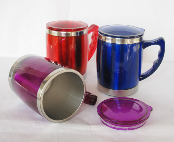 Double wall insulated cup with handle 