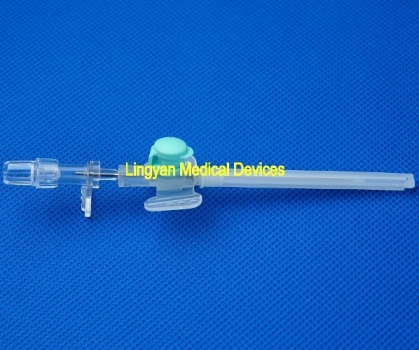 pen type IV cannula