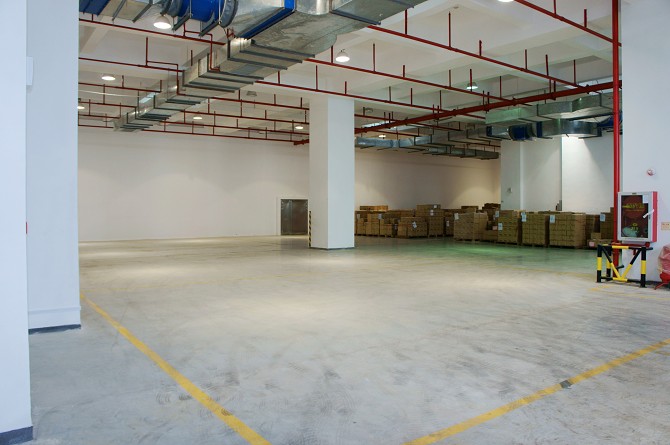 Yantian bounded warehouse