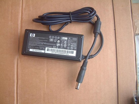 HP 18.5V 3.5A with pin