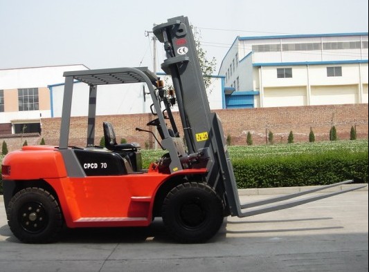 Diesel Forklift Truck CPCD70