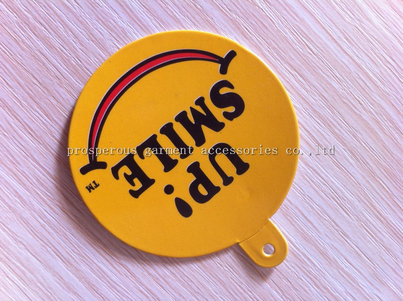 t shirt tags hang labels