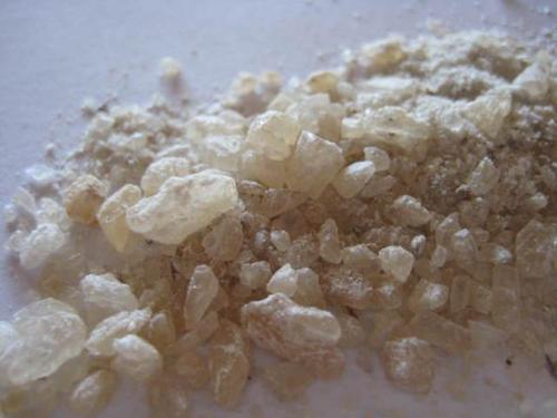 Methylone Crystal rocks big and small 