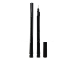 eyeliner pen