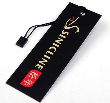 creative cut hole hang tag design
