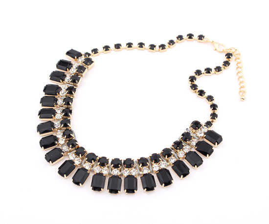 Gold color metal alloy resin stone inlaid women choker short necklace crystal fashion design