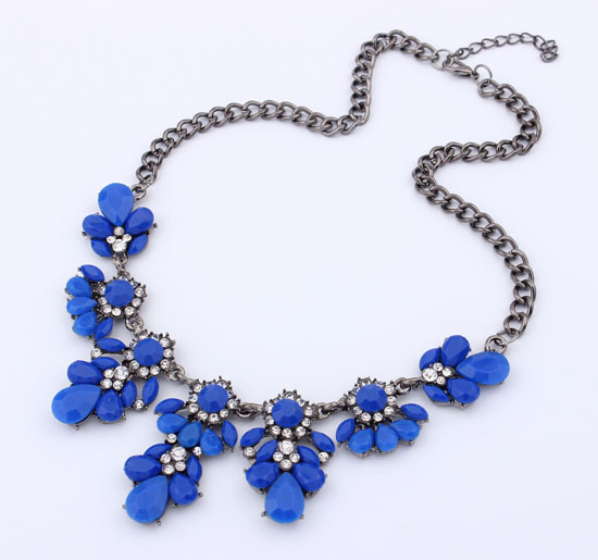 4 different colors resin rhinestone inlaid gun black plating metal statement choker necklace women fashion jewelry wholesale