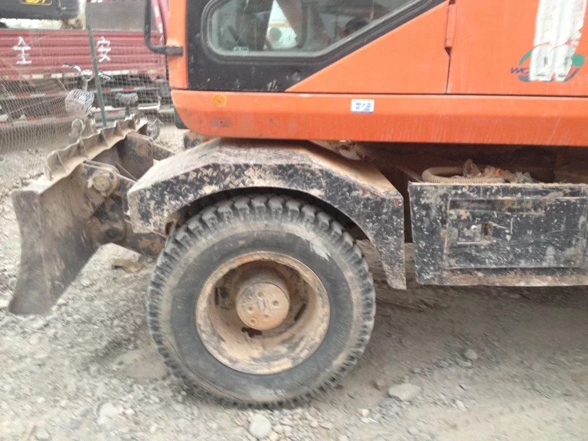 Used Daewoo Wheel Excavator (DH150W-V)