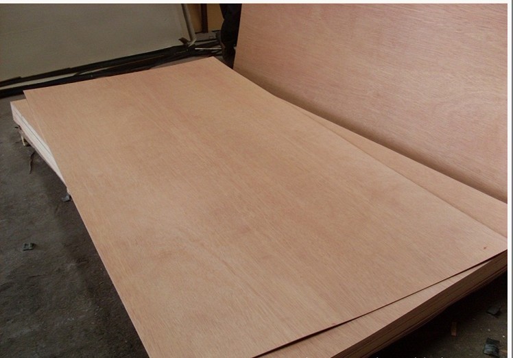 18mm Melamine Blockboard: Falcata Paulownia  