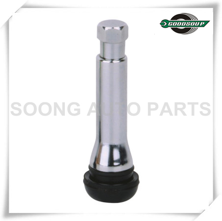 Chrome Sleeve Snap-In Tire Valve TR414AC