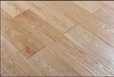 Oak Engineered Wood Flooring