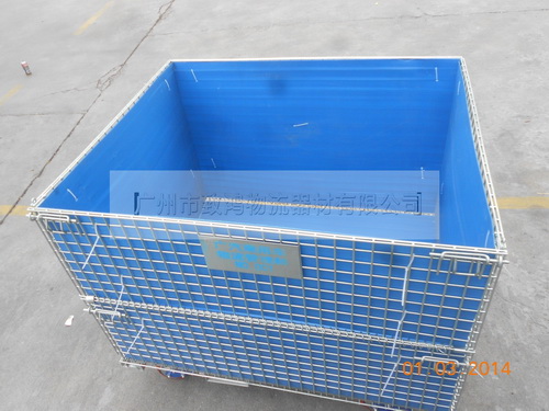 Wire mesh storage container