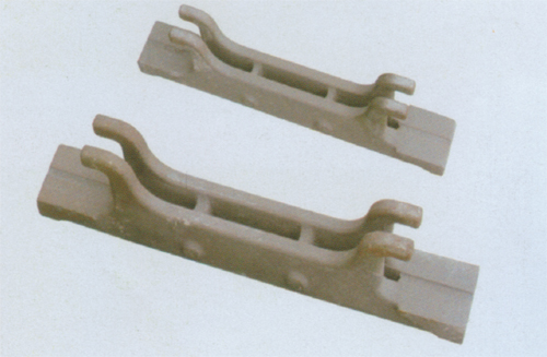 Concrete mixer parts: Mixing blade, Mechanical mixing arm, tiles. 
