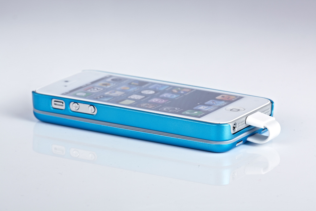 Magnetic Power Case For iPhone 5/5S 2800mah
