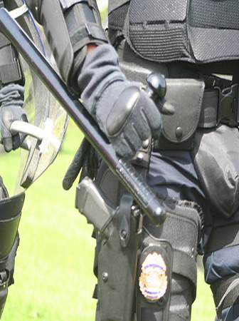 Non-lethal police weapon  2 in 1 Air Baton