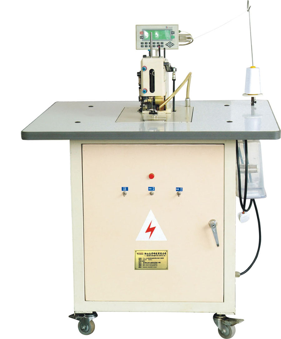 Sock tagging machine