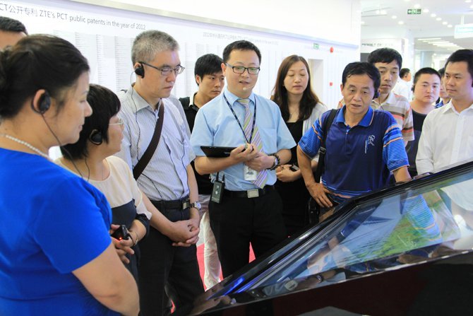 Portable Motor Show Equipment/Wireless Audio Guide System/PA System