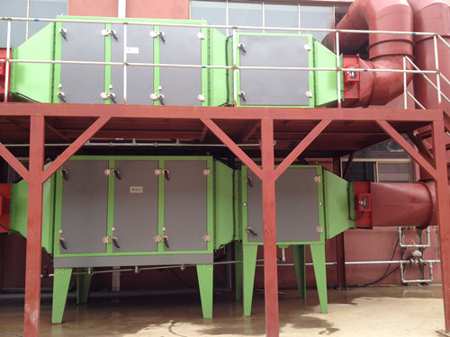 Industrial electrostatic precipitator