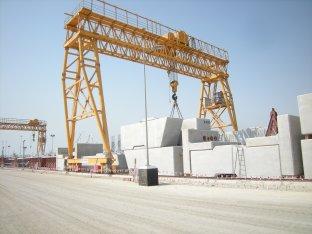Customised Steel Rail Mounted Gantry Crane for Container Handling