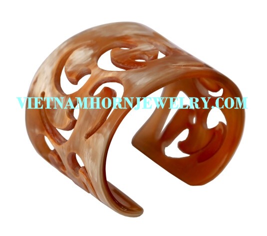 Organic Horn Bracelet, Horn Bangles, Horn curved, 