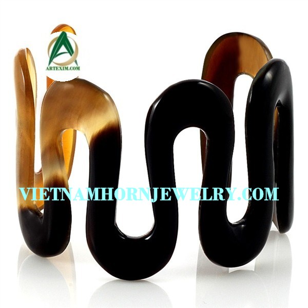 Organic Horn Bracelet, Horn Bangles, Horn curved, 