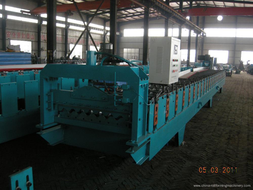 Good quality c channel roof tile roll forming machine